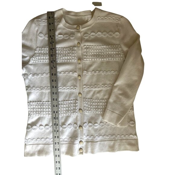 Vintage-Style Ivory Textured Knit Button-Up Cardigan With 3/4 Sleeves Grannycore - Picture 5 of 6